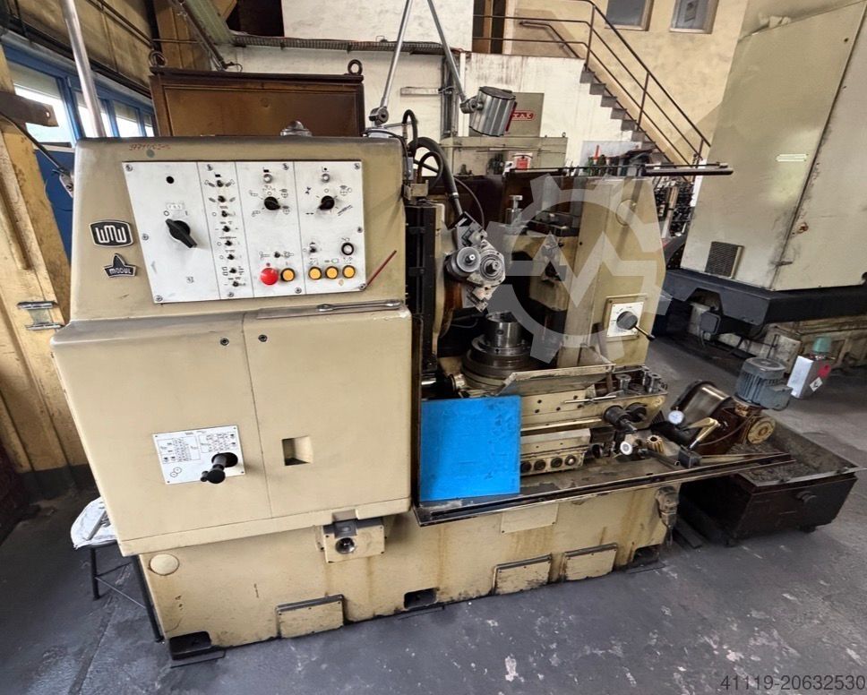 Gear hobbing machine WMW ZFWZ250x5